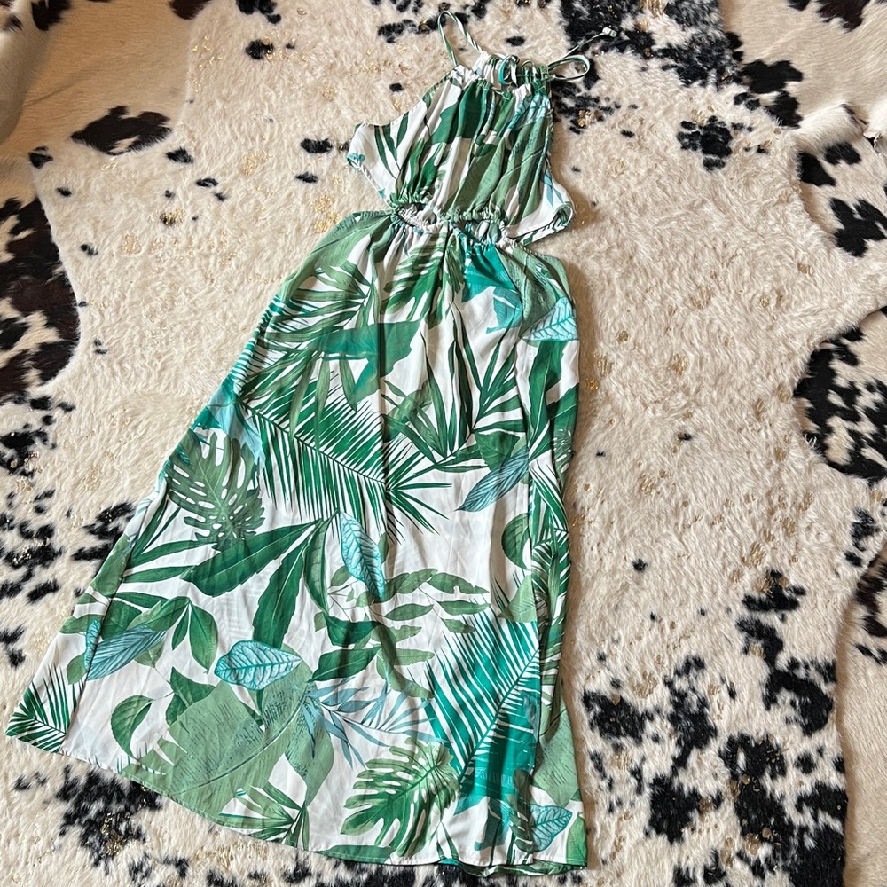 Tropical Leaf Print Maxi Dress - Green & White